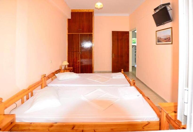 דירת שני חדרים, Villa Rebecca