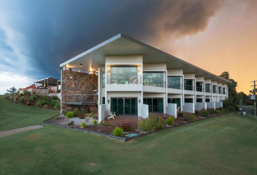 إستوديو قياسى, Bridges Villas Barooga