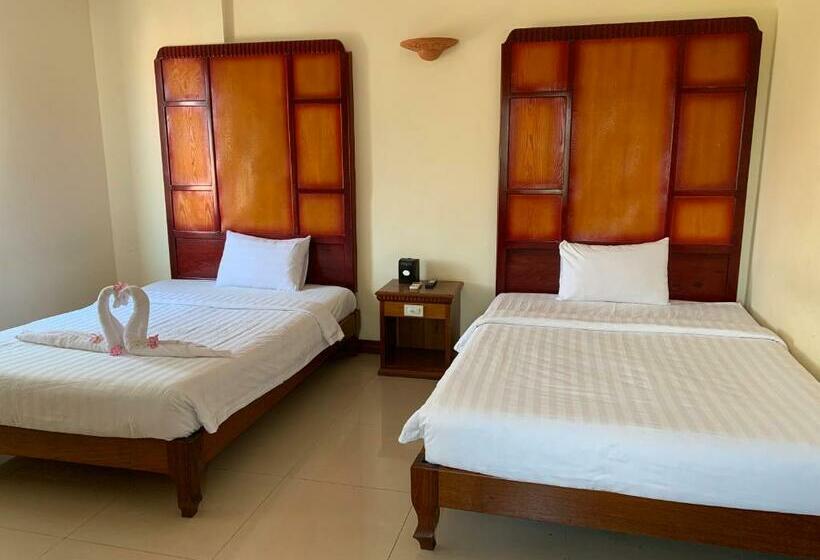 اتاق سوپریور, Champey Villa