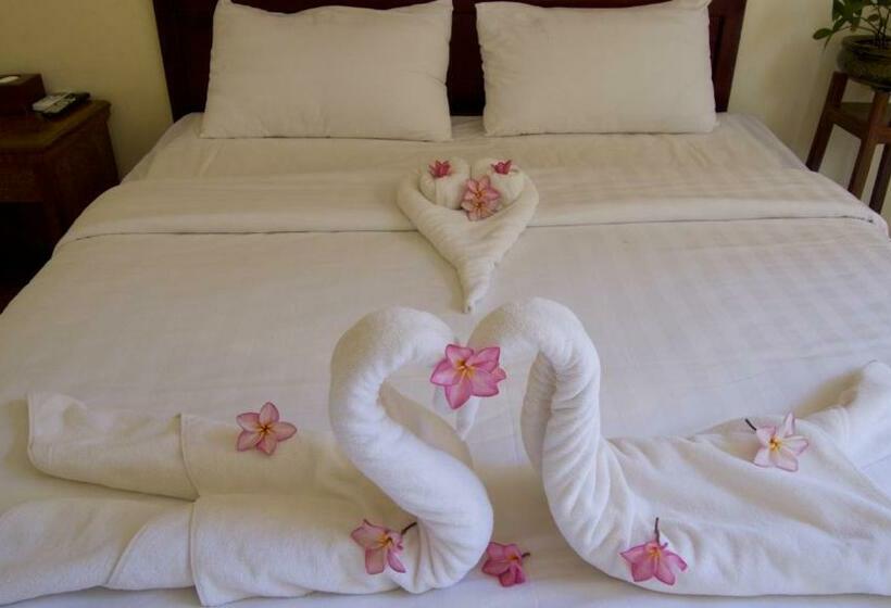 اتاق لوکس, Champey Villa