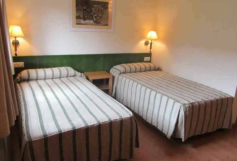 חדר סטנדרט, Galayos