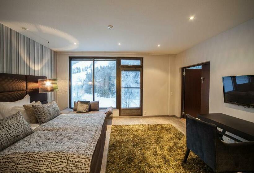 جناح ديلوكس سرير كينج, Li Suomutunturi