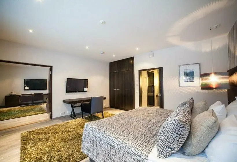 Deluxe Suite King Bed, Li Suomutunturi