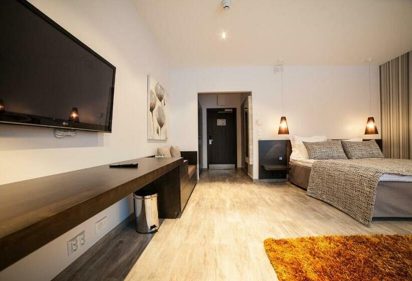 غرفة ديلوكس مطلة على الجبل, Li Suomutunturi