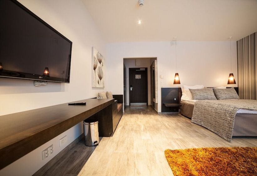 غرفة ديلوكس مطلة على الجبل, Li Suomutunturi