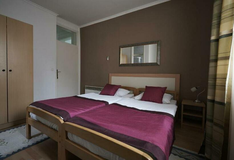 اتاق استاندارد, Pansion Rose