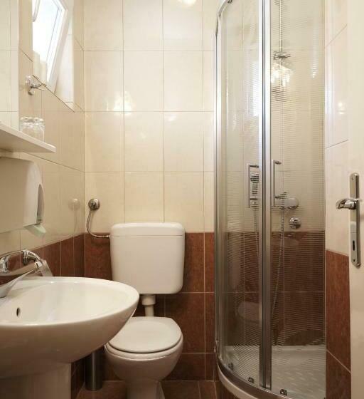 اتاق استاندارد, Pansion Rose