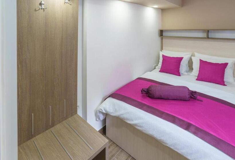 آپارتمان 3 خوابه, Pansion Rose