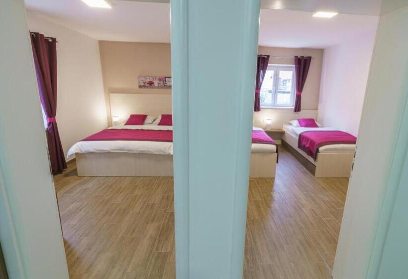 آپارتمان 3 خوابه, Pansion Rose