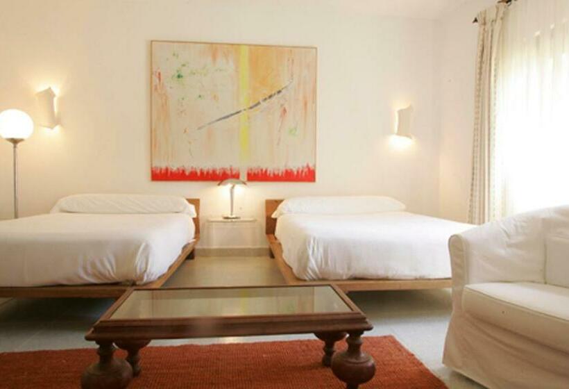 Номер Стандарт, Punta Sur