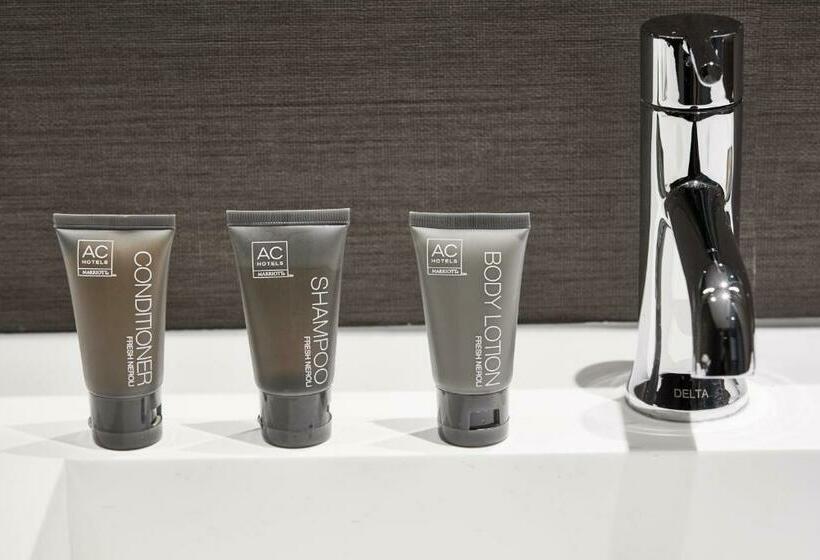 غرفه قياسيه سريرين مزدوجين, Ac Hotel By Marriott Raleigh North Hills