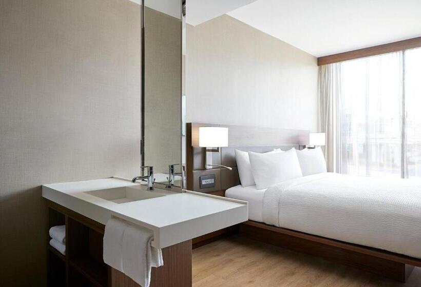 חדר סטנדרט עם מיטת קינג, Ac Hotel By Marriott Raleigh North Hills