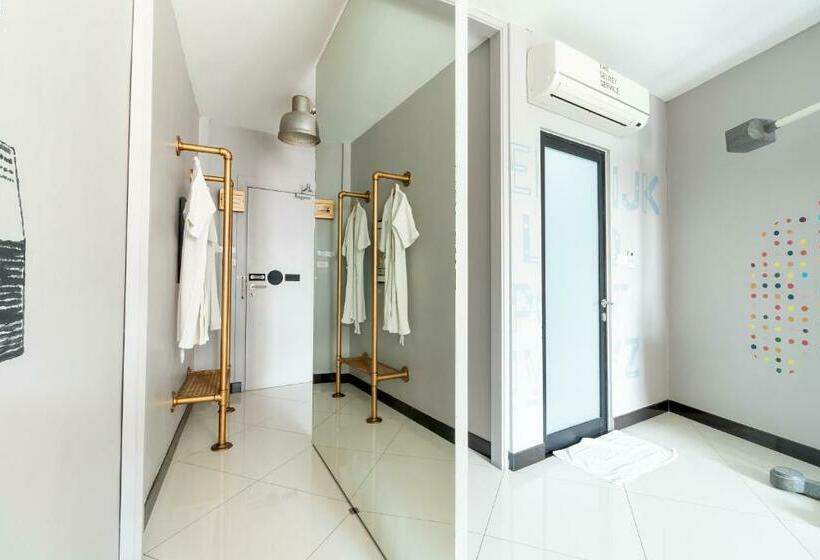 اتاق استاندارد با تخت بزرگ, The Secret Service Bed & Breakfast