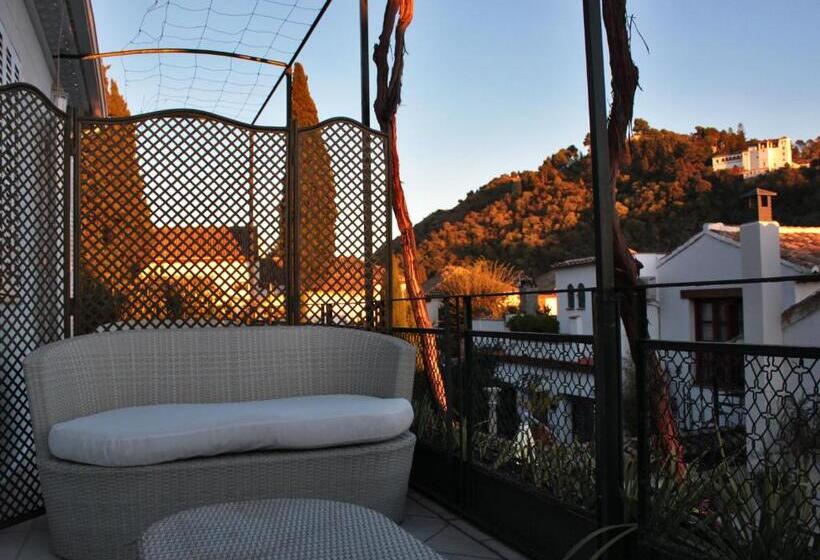 Chambre Standard avec Vues, Suite Comares