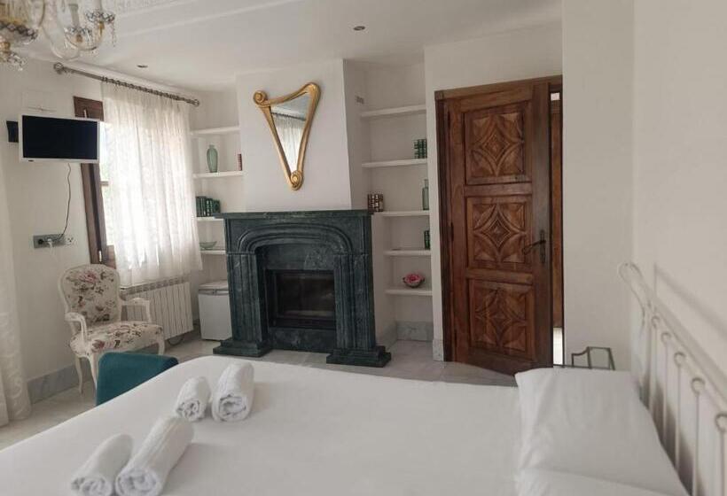 Chambre Deluxe avec Balcon, Suite Comares