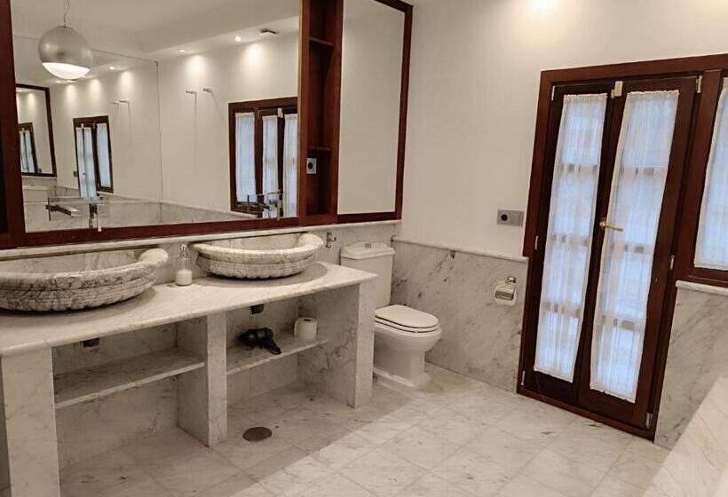 Chambre Standard avec Vues, Suite Comares