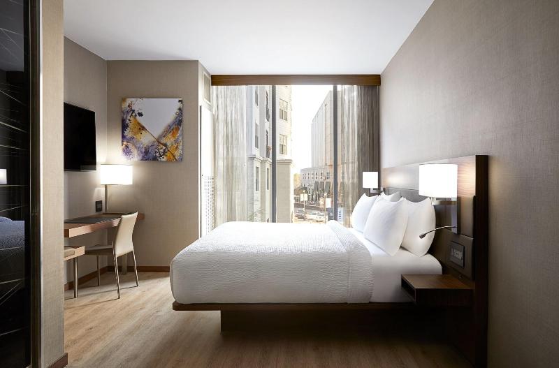 חדר סטנדרט עם מיטת קינג, Ac Hotel By Marriott Raleigh North Hills