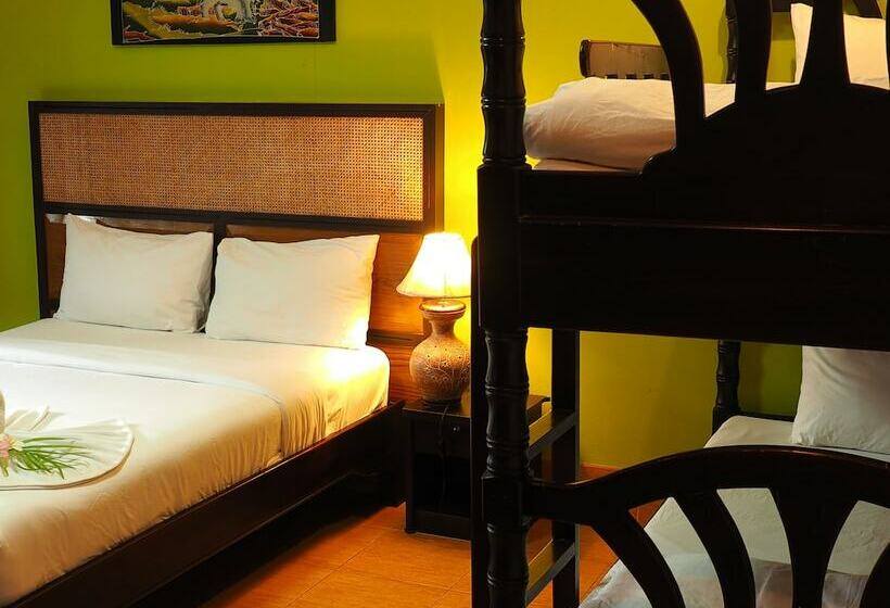 بانگلوی سوپریور, Koh Chang Bailan Beach Resort
