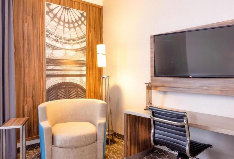 キングサイズベッドのスタンダードルーム, Courtyard By Marriott Mexico City Vallejo