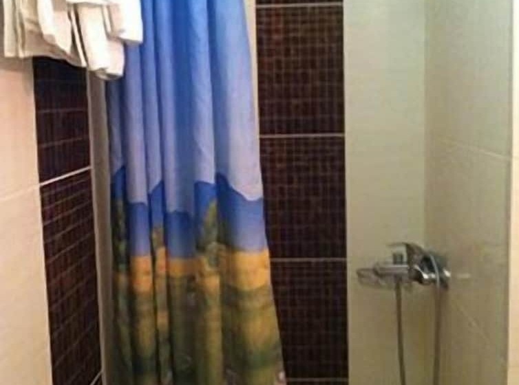 חדר סטנדרט לשלושה, Cybele Guest Accommodation