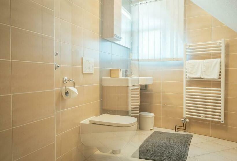 غرفة قياسية, Garni Hotel Miklič