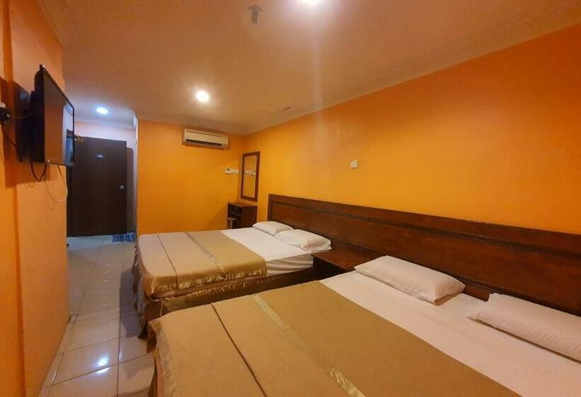 غرفة عائلية, Highway Budget