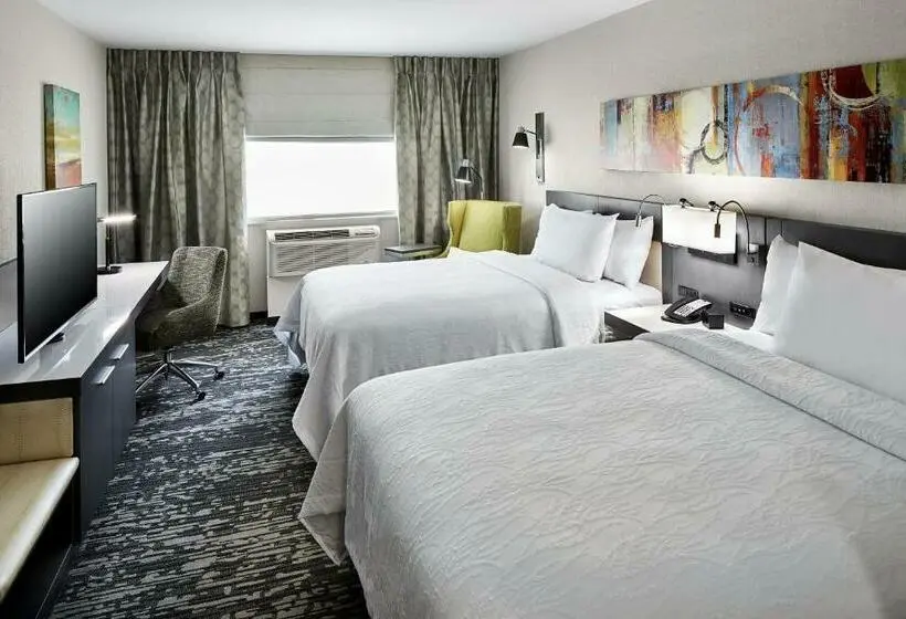 スタンダードルーム, Hilton Garden Inn Roslyn