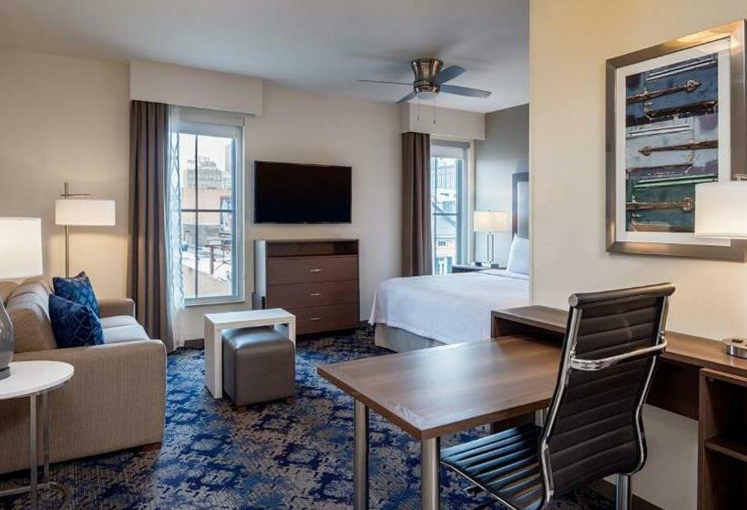 스위트 킹사이즈 침대, Homewood Suites By Hilton New Orleans French Quarter