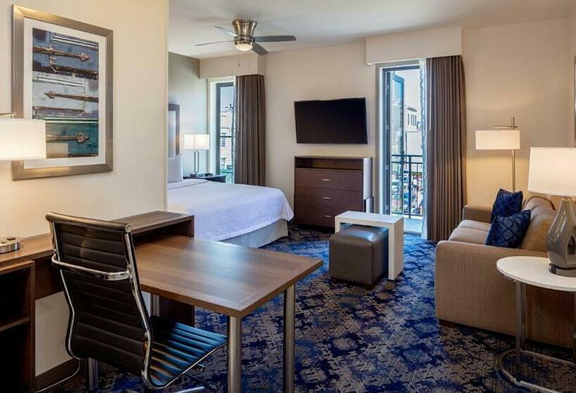 Люкс с Балконом, Homewood Suites By Hilton New Orleans French Quarter