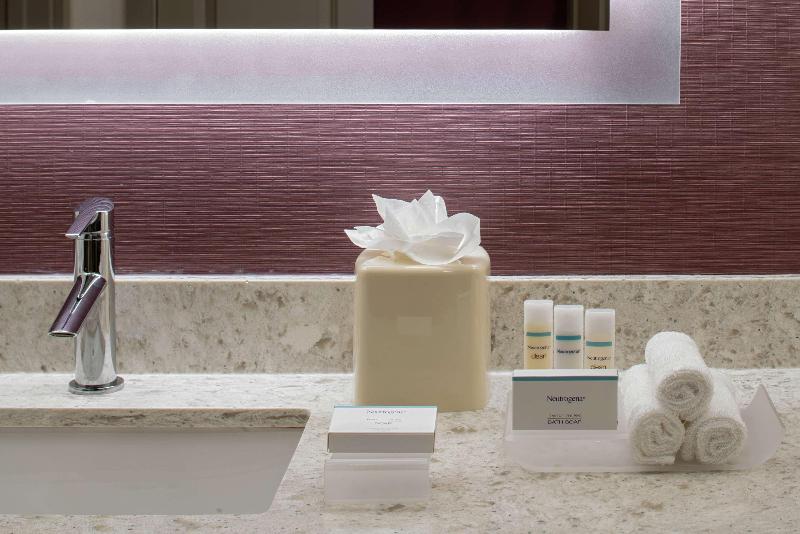 발코니가 있는 스위트, Homewood Suites By Hilton New Orleans French Quarter