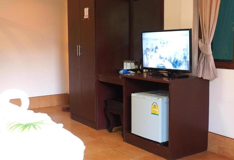 スーペリアーバンガロー, Koh Chang Bailan Beach Resort