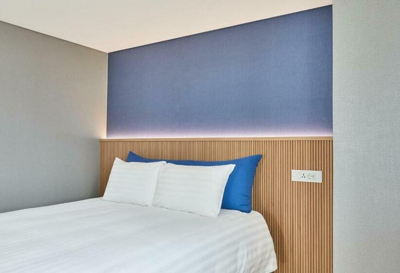 سوئیت رویال, Kolon Seacloud