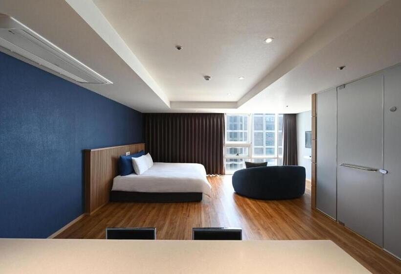 سوییت اجرایی, Kolon Seacloud