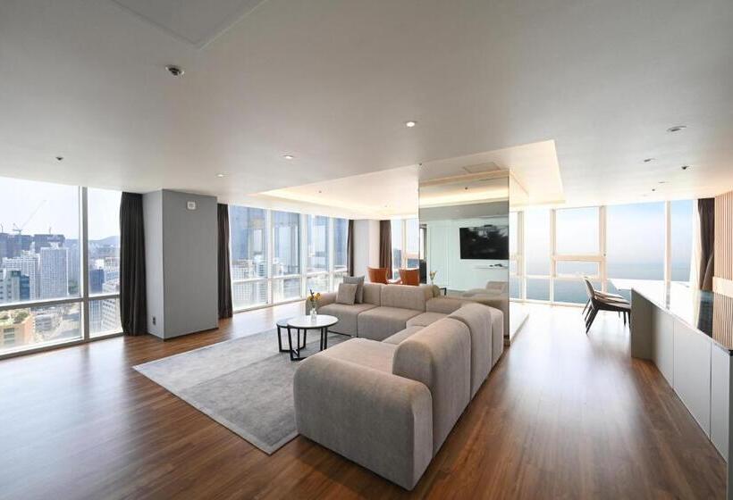 سوئیت رویال, Kolon Seacloud