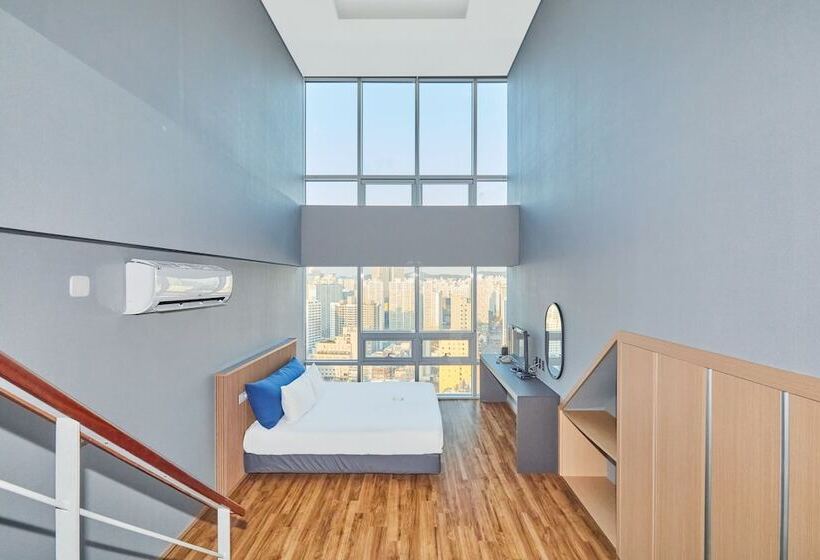 مجموعه ویستا شهر, Kolon Seacloud