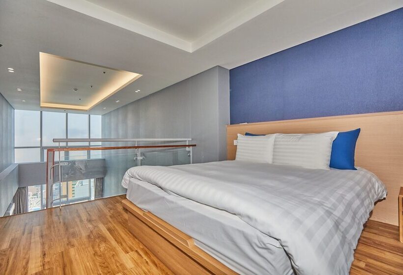 مجموعه ویستا شهر, Kolon Seacloud