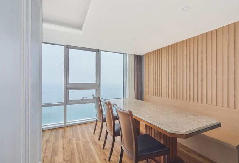 سوئیت رویال, Kolon Seacloud