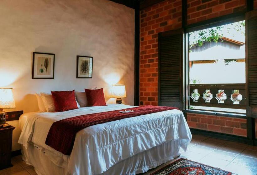 ガーデンビュースタンダードルーム, Pousada Pedra Azul