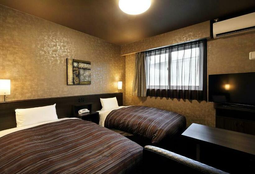 غرفة قياسية, Route Inn Ise