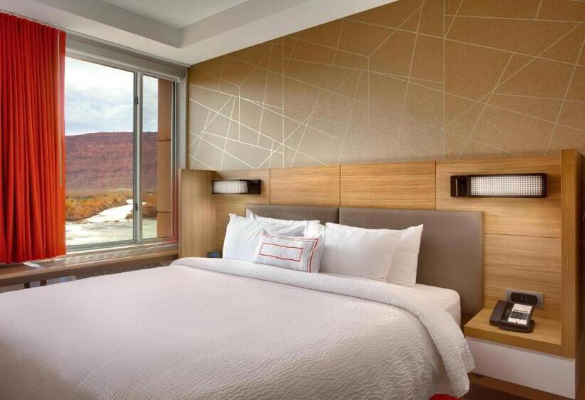 Люкс Кровать Кинг, Springhill Suites By Marriott Moab