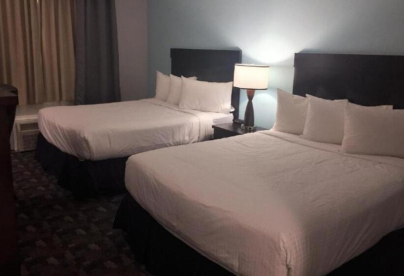 Номер Стандарт 2 Двуспальные Кровати, Travelodge By Wyndham Rosetown