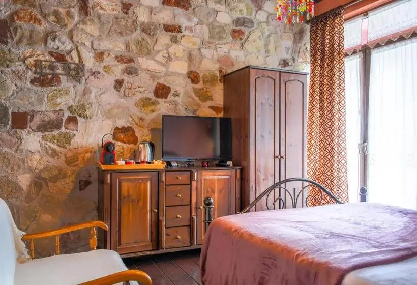 スタンダードルーム, Monastiri Guesthouse