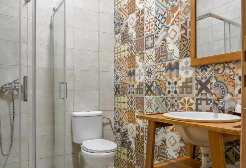 Номер Superior Вид на Бассейн, Monastiri Guesthouse