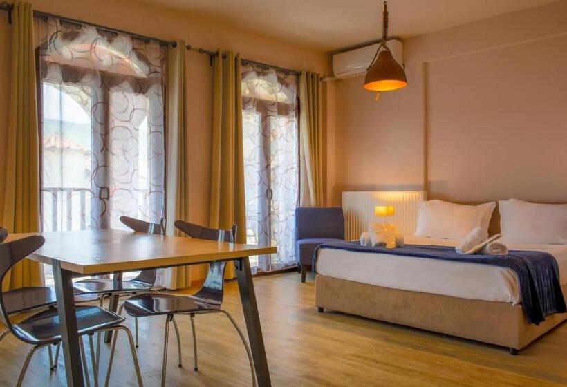 سوییت خانوادگی, Monastiri Guesthouse