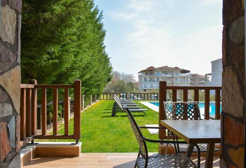 اتاق سوپریور سه تخته, Monastiri Guesthouse