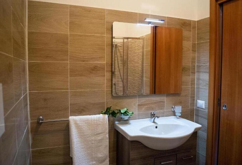 标准三人间, Il Madrigale   Agriturismo B&b