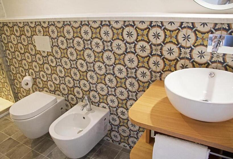 海景标准间带阳台, La Terrazza Con L Ulivo   Guesthouse Con Terrazza E Vista Sul Golfo Dei Poeti