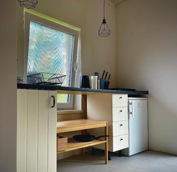 اتاق خانوادگی, Plateliai Samogitia Barn