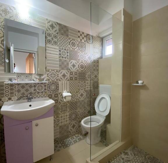 标准间, Vila Leul