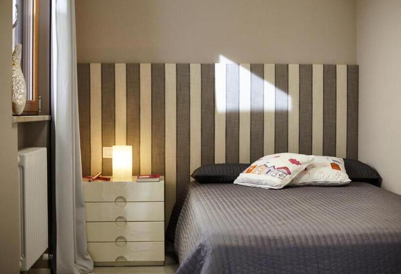 חדר דלוקס לשלושה, Villa Dapper